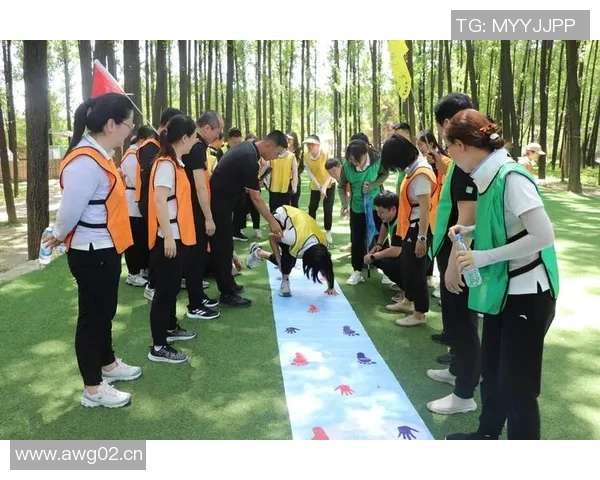 成都飞盘队配合变革引发热议探索团队协作的新模式与未来发展 成都飞盘队配合变革引发热议探索团队协作的新模式与未来发展